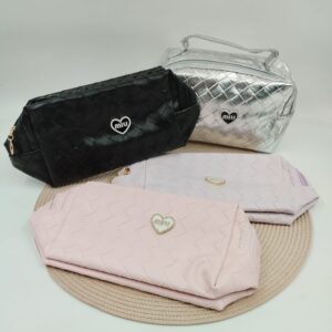 PORTA COSMETICO CORAZON MIU 1 CIERRE 20cm x 13cm x 10cm AC-39A
