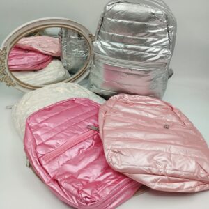 MOCHILA PUFFER 1 CIERRE 30cm x 23cm x 11cm AC-80A