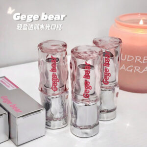 LAPIZ LABIAL LIGERO Y TRANSLUCIDO CON EFECTO AGUA GX1151