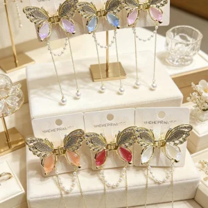 Broche Metal Mariposa con Strass, Gemas y Colgantes BRO-26173